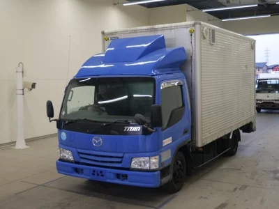 Mazda TITAN
