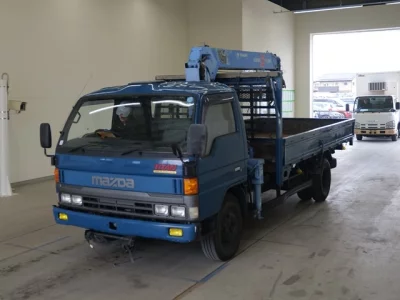 Mazda TITAN