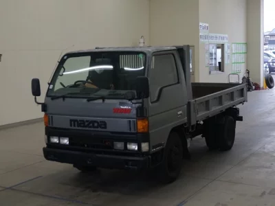 Mazda TITAN