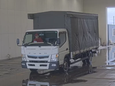 Mitsubishi Fuso Canter