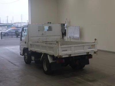 Mazda TITAN
