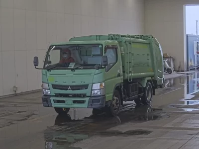 Mitsubishi Fuso Canter