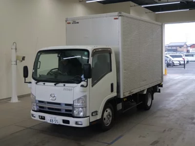 Mazda TITAN