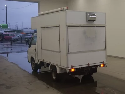 Mazda Bongo Brawny
