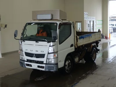 Mitsubishi Fuso Canter