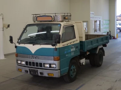 Isuzu ELF