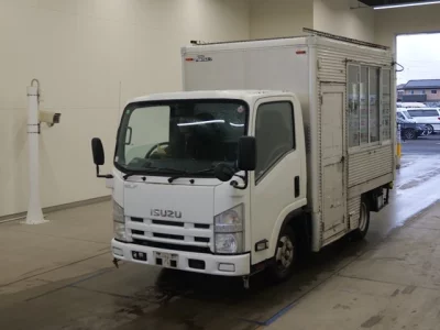 Isuzu ELF