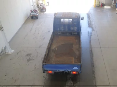 Mazda Titan