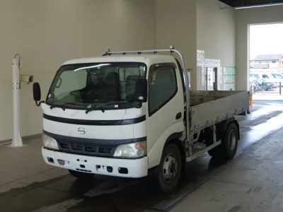 Hino DUTRO  с аукциона в Японии