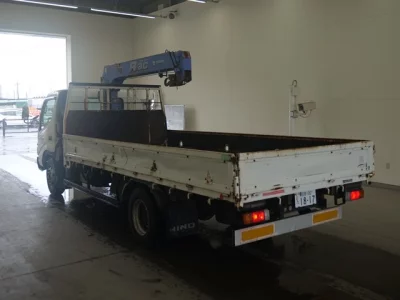 Hino DUTRO  с аукциона в Японии