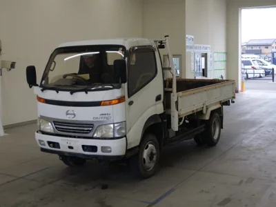 Hino DUTRO  с аукциона в Японии