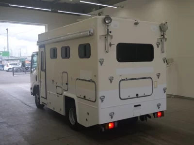 Isuzu ELF