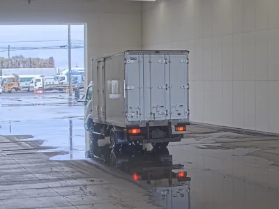 Hino DUTRO  с аукциона в Японии