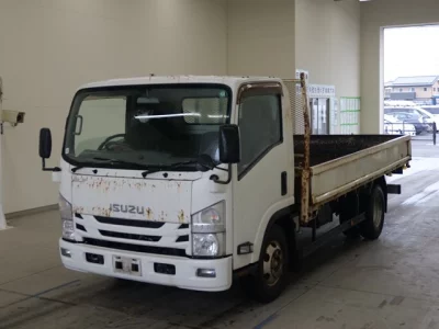 Isuzu ELF