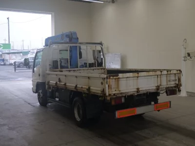 Isuzu ELF