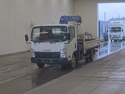 Isuzu ELF