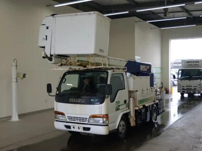 Isuzu ELF