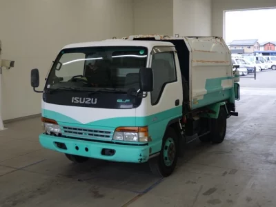 Isuzu ELF