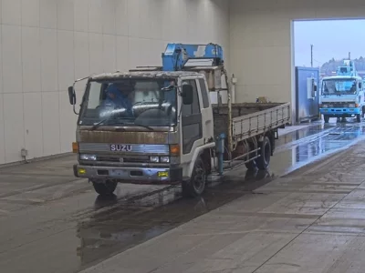 Isuzu FORWARD