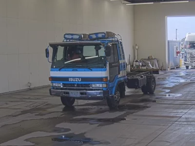 Isuzu FORWARD
