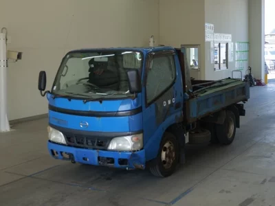 Hino DUTRO