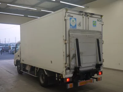 Hino DUTRO