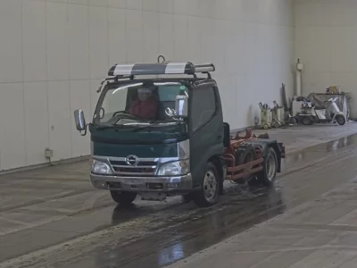 Hino DUTRO