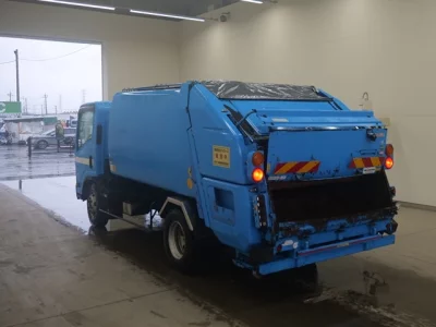 Isuzu ELF