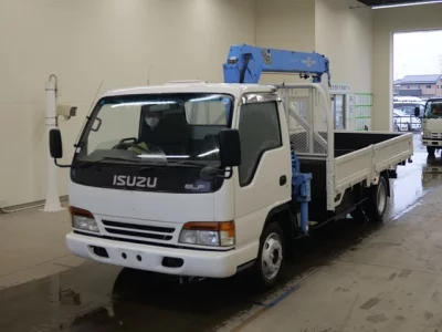 Isuzu ELF