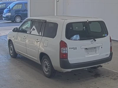 Mazda Familia S-Wagon