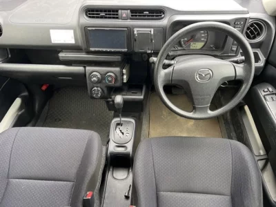 Mazda Familia S-Wagon