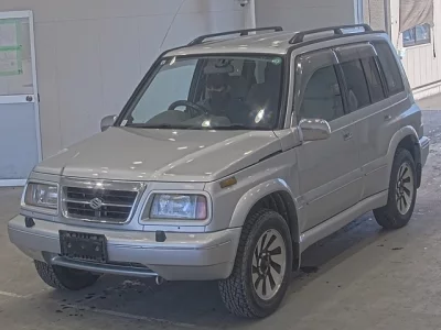 Suzuki Escudo