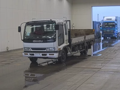 Isuzu FORWARD
