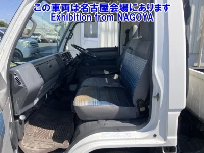 Mazda TITAN