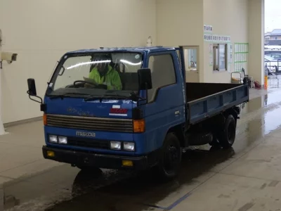 Mazda TITAN