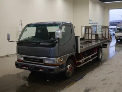 Mitsubishi Fuso Canter