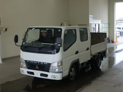 Mitsubishi Fuso Canter