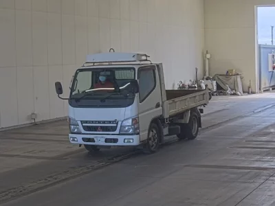 Mitsubishi Fuso Canter