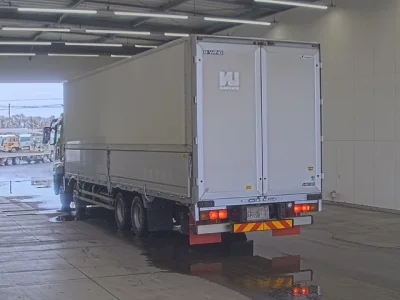 Mitsubishi FUSO SUPER GREAT