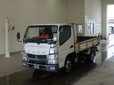 Mitsubishi Fuso Canter
