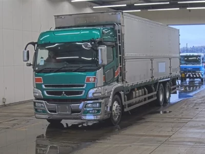 Mitsubishi FUSO SUPER GREAT