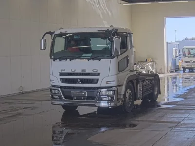 Mitsubishi FUSO SUPER GREAT