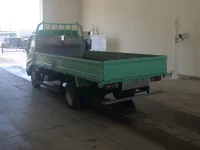 Hino DUTRO лот № 70 оценка R  с аукциона в Японии 1