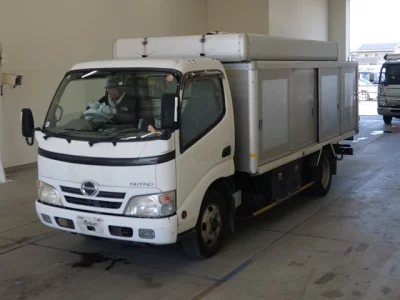 Hino DUTRO  с аукциона в Японии