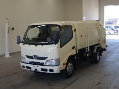 Hino DUTRO  с аукциона в Японии