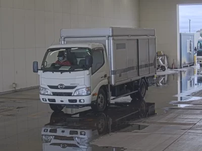 Hino DUTRO