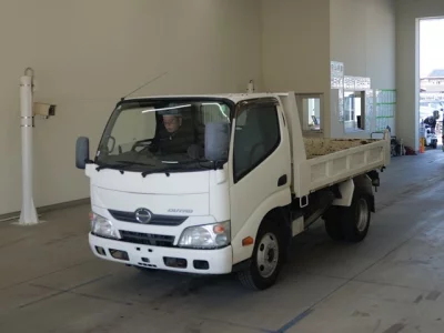 Hino DUTRO  с аукциона в Японии