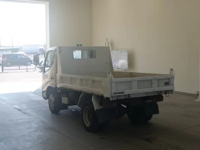Hino DUTRO  с аукциона в Японии