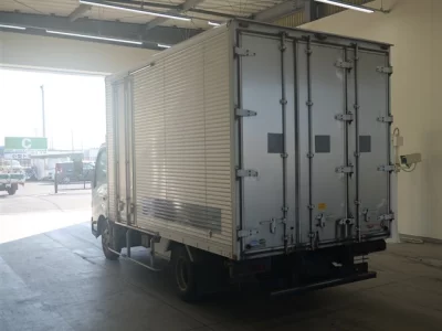 Hino DUTRO  с аукциона в Японии