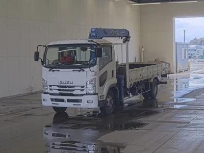 Isuzu FORWARD
